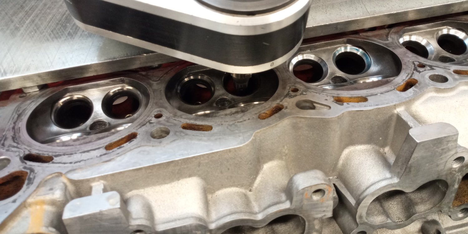 Préparation Nissan R32 GTR pour la course de côte – moteur forgé et gestion Haltech Elite 2000 — photo 13
